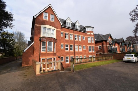 View Full Details for Chestnut Court, 4 Guys Cliffe Avenue, Leamington Spa, CV32