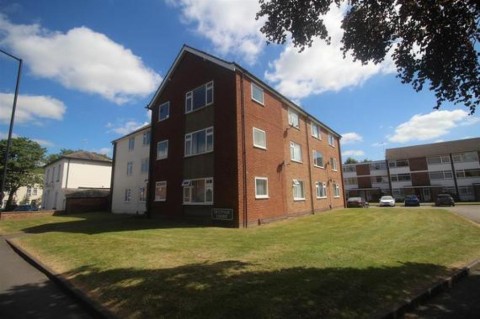 View Full Details for Dugdale Court, Brunswick Street, Leamington Spa, CV31